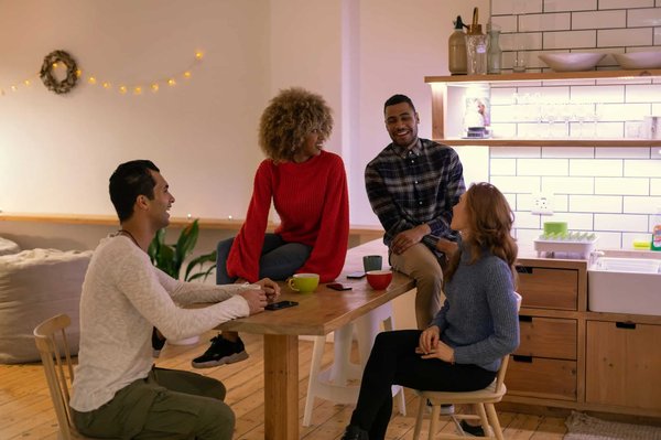 Quali sono i segnali di un'adeguata socializzazione in un cucciolo di gatto di razza Munchkin?